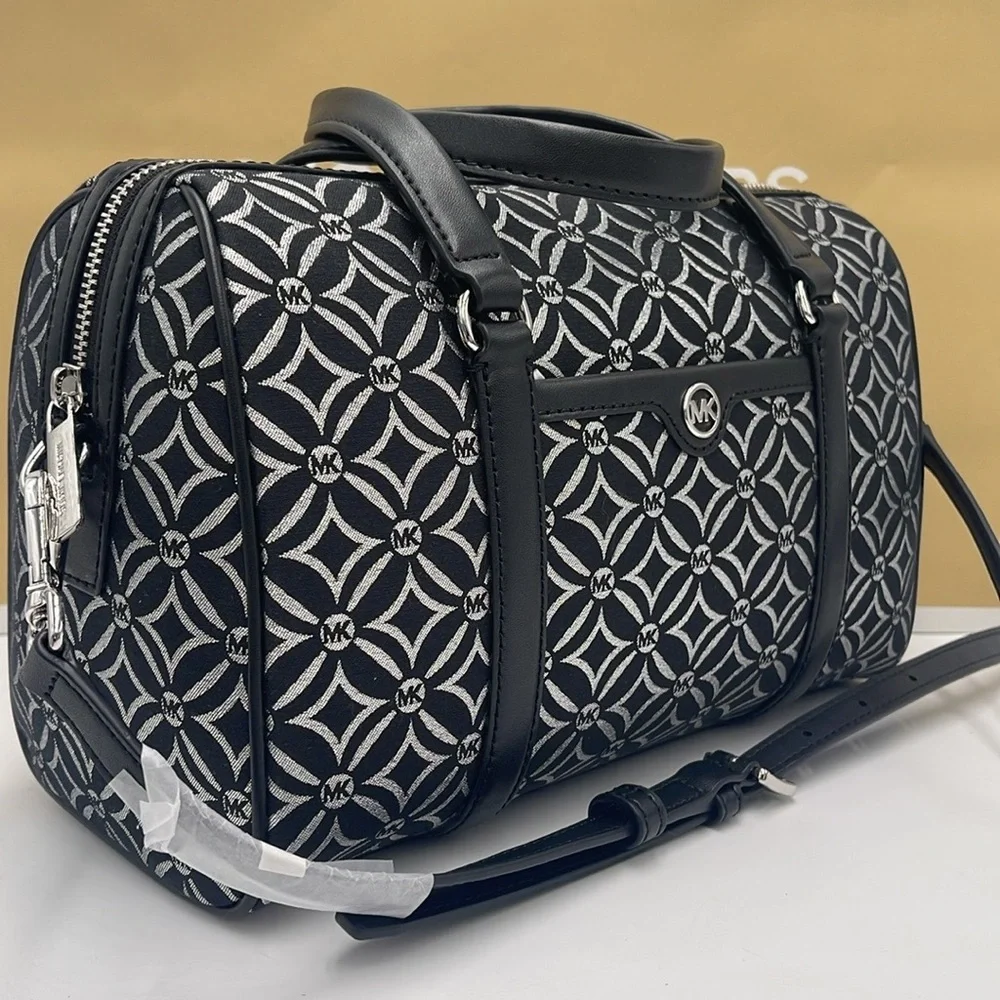 MICHAEL KORS JST TRAVEL MEDIUM DUFFLE SATCHEL SHOULDER CROSSBODY BAG MK BLACK